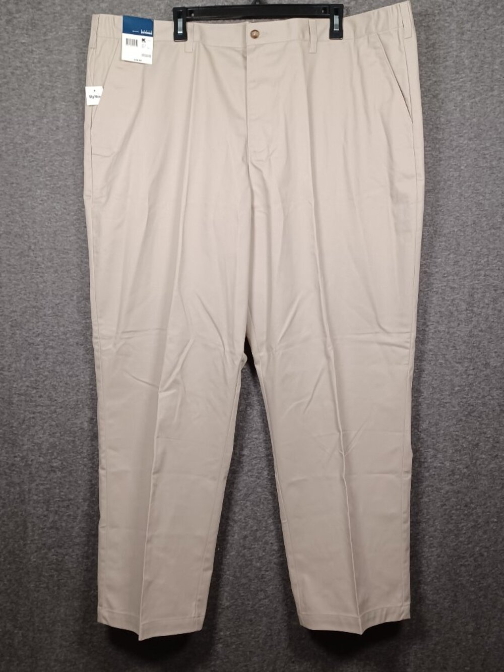 Basic Editions Men's Elastic Beige Khakis Size 46x32 NEW